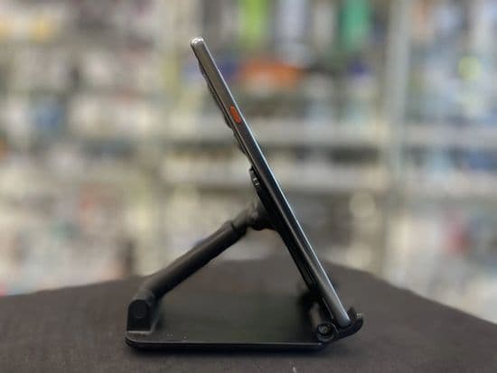 Фото 6: Tecno Camon 40 8/256GB (чёрный) по адресу г. Серов, ул. Ленина, 128
