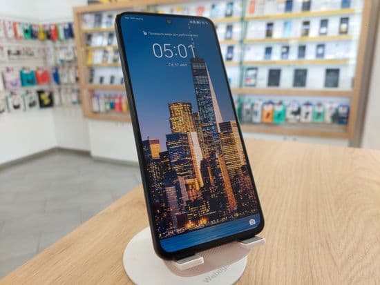 Фото 7: Huawei Nova 10 SE 8/256GB по адресу г. Североуральск, ул. Ленина, 31