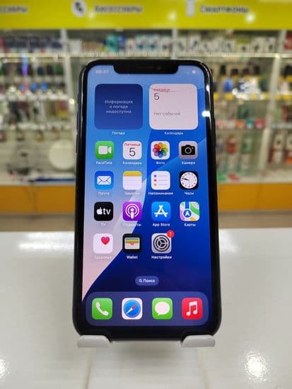 Фото 2: Apple iPhone Xr 64GB по адресу г. Севастополь, пр-т Окт.революции, 61, пав. 2-4