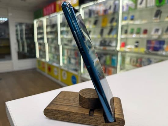 Фото 2: Honor 20 Pro 8/256Gb по адресу г. Нижний Тагил, ул. Ленина 10