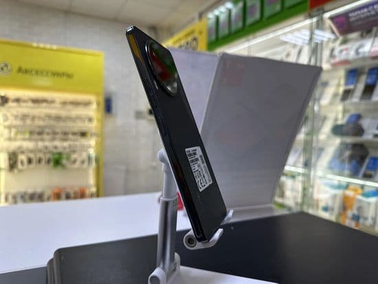 Фото 1: Tecno Camon 30 8/256GB по адресу г. Нижний Тагил, ул. Ильича, 23а