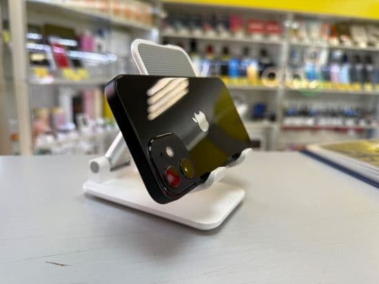 Фото 4: Apple iPhone 12 mini 256GB по адресу г. Севастополь, Северная, площадь Захарова, 1Ж, «Новая Ярмарка», пав. 7