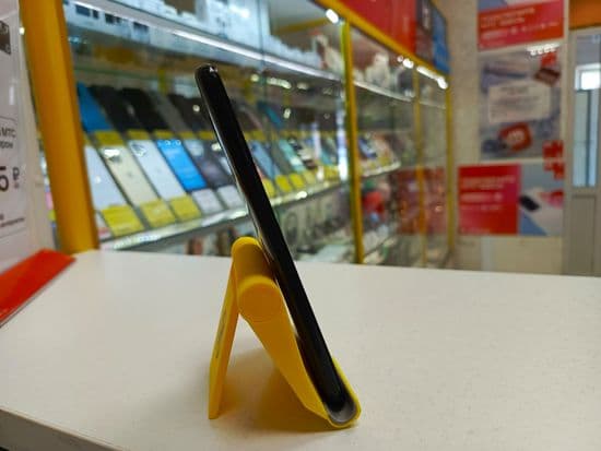 Фото 2: Xiaomi Redmi 8 3/32Gb по адресу г. В.Тагил, ул. Ленина, 92