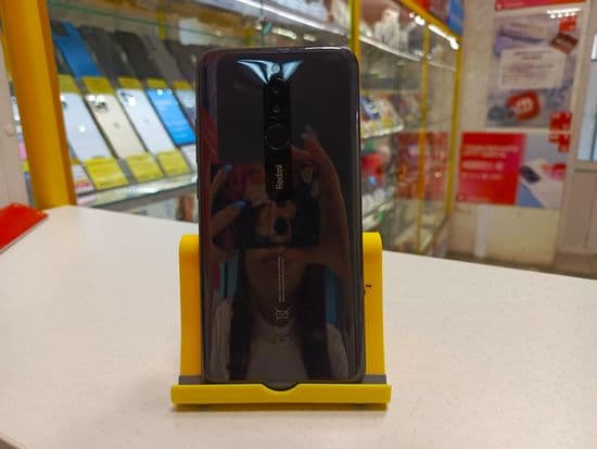 Фото 6: Xiaomi Redmi 8 3/32Gb по адресу г. В.Тагил, ул. Ленина, 92