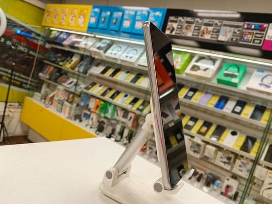 Фото 3: Samsung Galaxy A73 5G 6/128GB по адресу пос. Свободный, ул. Свободы, 38