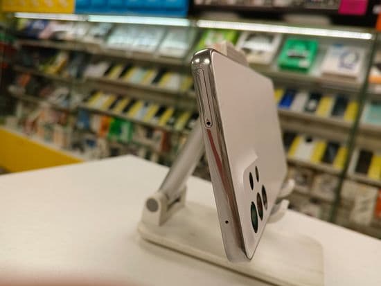 Фото 6: Samsung Galaxy A73 5G 6/128GB по адресу пос. Свободный, ул. Свободы, 38