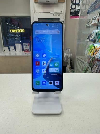 Фото 6: Infinix HOT 30 Play 8/128GB по адресу пос. Баранчинский, ул. Коммуны, 45