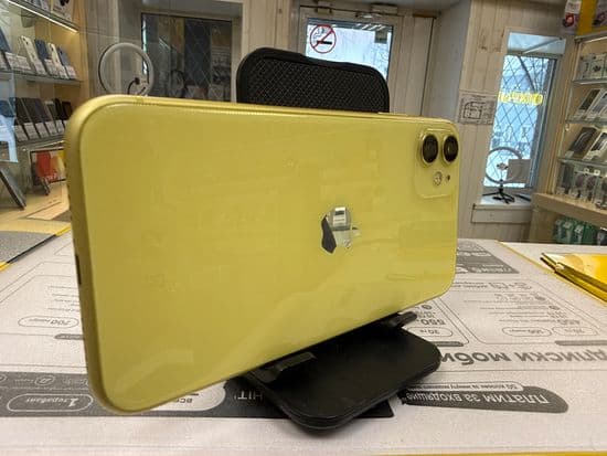 Фото 1: Apple iPhone 11 128Gb по адресу г.В.Тура, ул. Иканина, 90