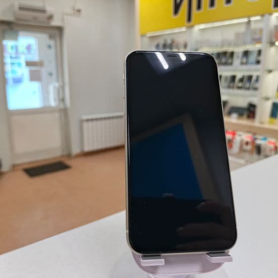 Фото 1: Apple iPhone 11 128Gb по адресу г.Новая Ляля, ул.Розы Люксембург,69в