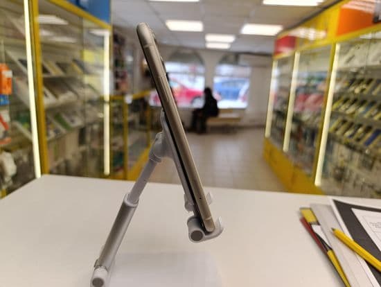 Фото 1: Apple iPhone 11 128Gb по адресу г.Невьянск, ул. Ленина,15а