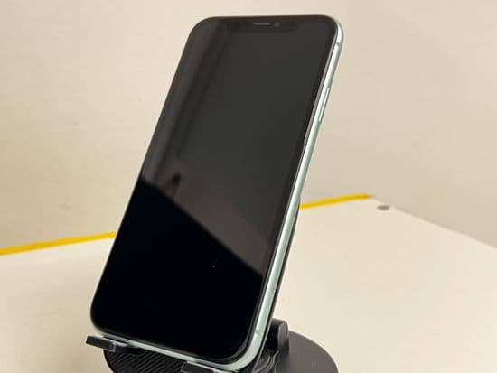 Фото 2: Apple iPhone 11 256GB по адресу г. Нижний Тагил, Черноисточинское шоссе, 17