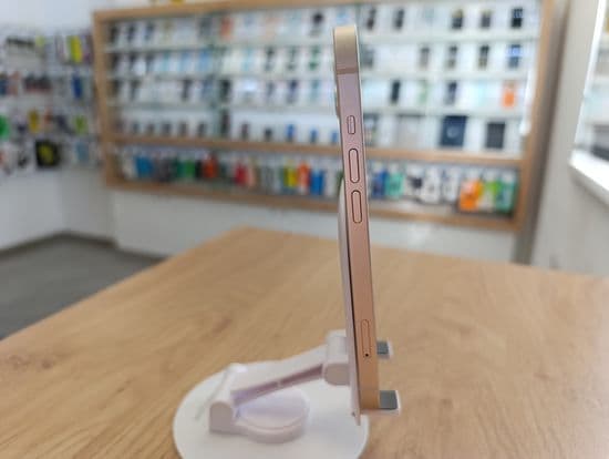 Фото 1: Apple iPhone 13 256GB по адресу г. Верхотурье, ул. Карла Маркса, 3а