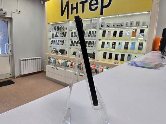 Фото 1: Apple iPhone 13 256GB по адресу г. Новая Ляля, ул. Розы Люксембург, 69в