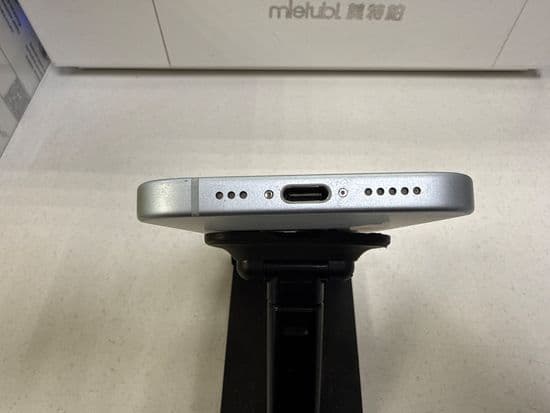 Фото 3: Apple iPhone 15 128GB по адресу г. Нижняя Тура, ул. Усошина, 6
