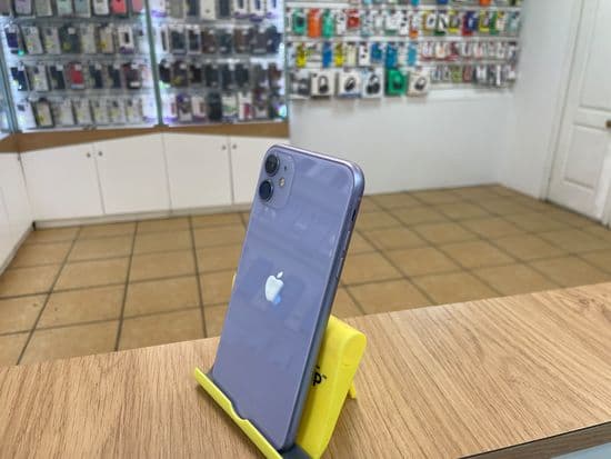 Фото 3: Apple iPhone 11 128Gb по адресу г. Серов, ул. Ленина, 128