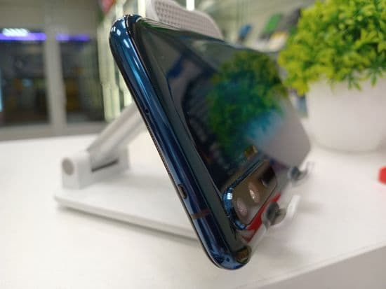 Фото 6: Honor 20 Pro 8/256Gb по адресу г. Нижний Тагил, ул. Ленина 10