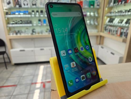 Фото 3: Tecno Camon 15 Air 3/64GB (серый) по адресу г. Карпинск, ул. Мира, 65