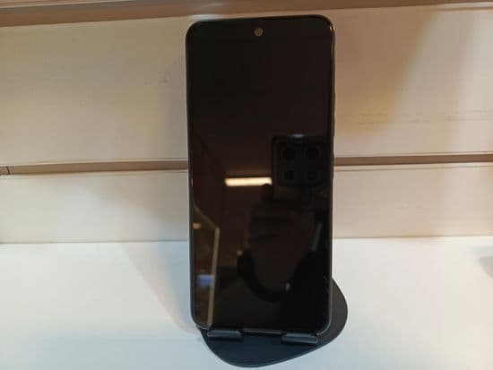 Фото 1: Tecno Spark 30 Pro 8/256GB по адресу г. Карпинск, ул. Колхозная, 56