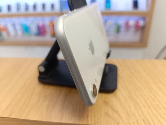 Фото 2: Apple iPhone Xr 64GB по адресу г. Карпинск, ул. Мира, 54