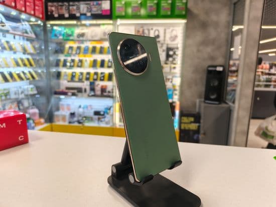 Фото 3: Tecno Spark 20 PRO plus 8/256GB по адресу г. Ивдель, ул. Трошева,16