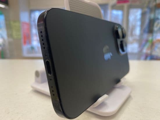 Фото 3: Apple iPhone 16 Pro 256GB по адресу пос. Баранчинский, ул.Коммуны,45