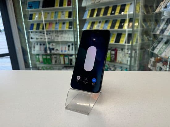 Фото 3: Apple iPhone 15 Plus 128GB (E-sim) по адресу г. Нижний Тагил, пр-т Ленинградский, 83а, ост.компл.«Мечта»