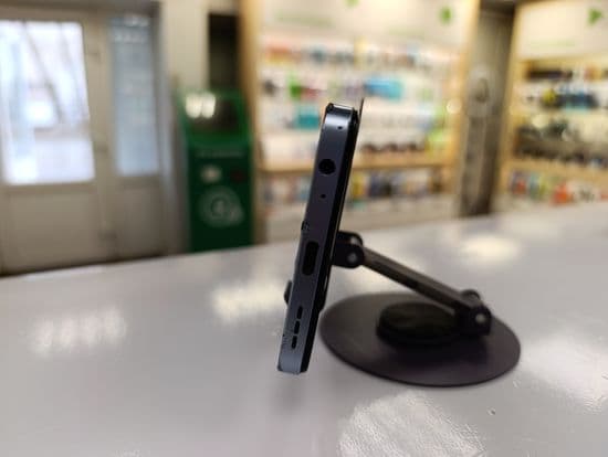 Фото 3: Infinix HOT 30I 4/128GB по адресу г. Нижний Тагил, ул. Металлургов, 50Б