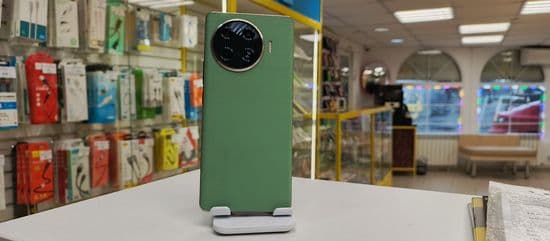 Фото 5: Tecno Spark 20 PRO plus 8/256GB по адресу г. Невьянск, ул. Ленина, 15а
