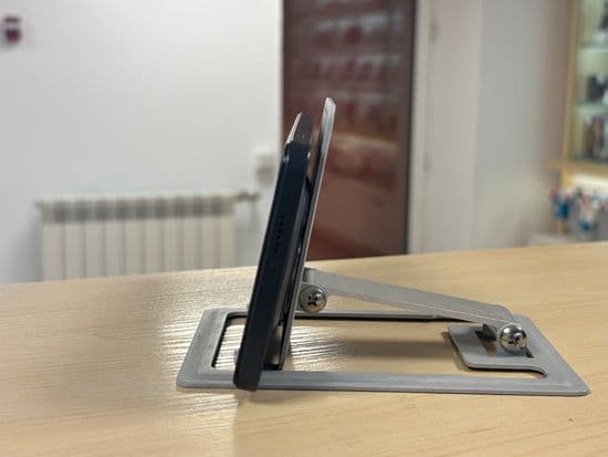 Фото 7: Tecno Spark 30 8/256GB по адресу г. Нижняя Тура, ул. Усошина, 1