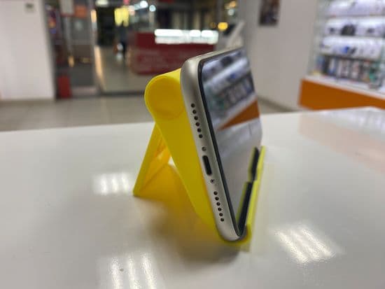 Фото 4: Apple iPhone 11 256GB по адресу г. Нижний Тагил, ул. Пархоменко, 41