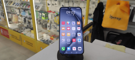 Фото 2: Huawei Pura 70 12/256GB по адресу г. Верхняя Салда, ул. Сабурова, 6