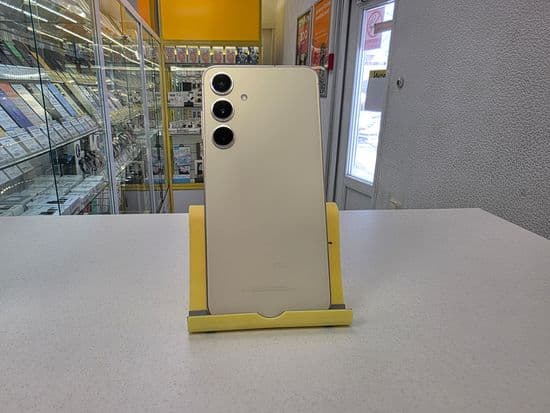 Фото 2: Samsung Galaxy S24 Plus 12/256GB по адресу г. Краснотурьинск, ул. Рюмина, 1
