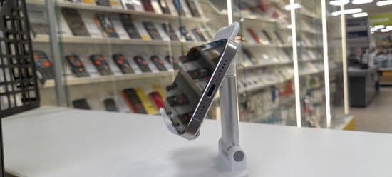 Фото 3: Apple iPhone 15 Pro 128Gb по адресу пос. Свободный, ул. Свободы, 38
