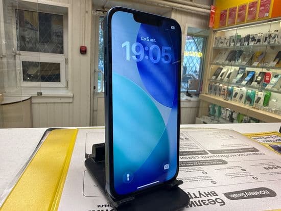 Фото 4: Apple iPhone 13 256GB по адресу г. Верхняя Тура, ул. Иканина, 90