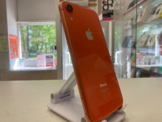 Фото 4: Apple iPhone Xr 64GB по адресу пос. Баранчинский, ул. Коммуны, 45