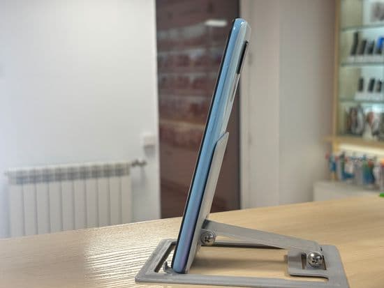 Фото 2: Xiaomi Redmi Note 9 4/128GB (NFC) по адресу г. Нижняя Тура, ул. Усошина, 1