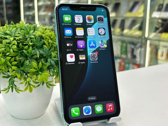 Фото 2: Apple iPhone 11 256GB по адресу г. Нижний Тагил, пр-т Ленина, 10