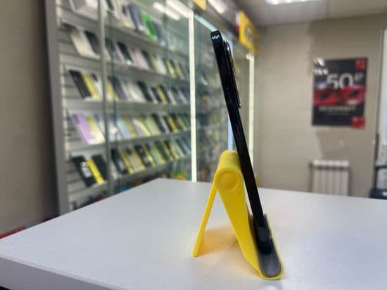 Фото 2: Huawei Nova 13 12/256GB по адресу г. Нижняя Тура, ул. Усошина, 6