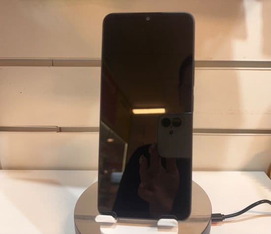 Фото 4: Xiaomi Redmi Note 15 Pro 8/256GB по адресу г. Карпинск, ул. Колхозная, 56