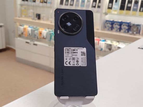 Фото 3: Tecno Camon 30 5G 8/256GB по адресу г. Новая Ляля, ул. Розы Люксембург, 69в