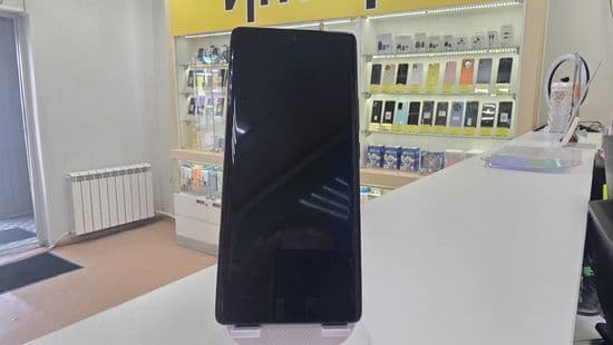 Фото 1: Tecno Camon 30S Pro 8/256GB по адресу г. Новая Ляля, ул. Розы Люксембург, 69в