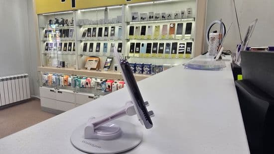 Фото 5: Tecno Camon 30S Pro 8/256GB по адресу г. Новая Ляля, ул. Розы Люксембург, 69в