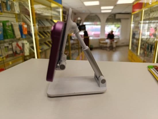 Фото 3: Apple iPhone 16 256GB по адресу г. Невьянск, ул. Ленина, 15а