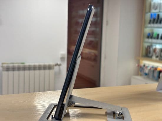 Фото 1: Tecno Spark 40 Pro Plus 8/256GB по адресу г. Нижняя Тура, ул. Усошина, 1