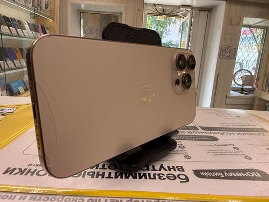 Фото 5: Apple iPhone 16 Pro Max 256GB по адресу г. Верхняя Тура, ул. Иканина, 90