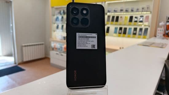 Фото 4: Honor X8c 6/128GB по адресу г. Новая Ляля, ул. Розы Люксембург, 69в