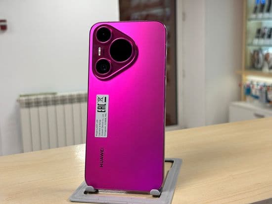 Фото 2: Huawei Pura 70 12/256GB по адресу г. Нижняя Тура, ул. Усошина, 1