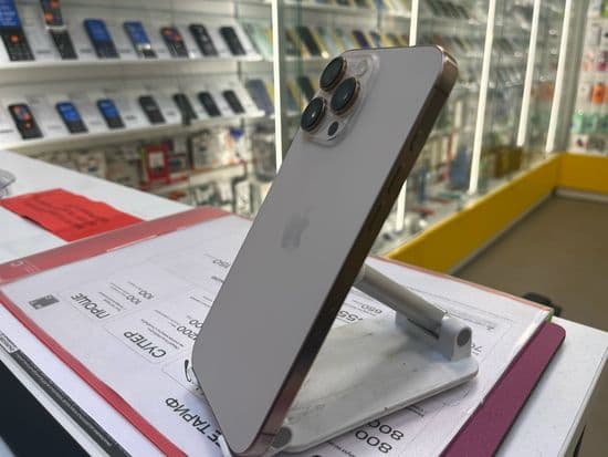 Фото 3: Apple iPhone 16 Pro Max 256GB по адресу г. Кушва, ул. Строителей, 12