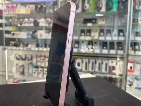 Фото 1: Apple iPhone 15 128GB по адресу г. Краснотурьинск, ул. Рюмина, 1