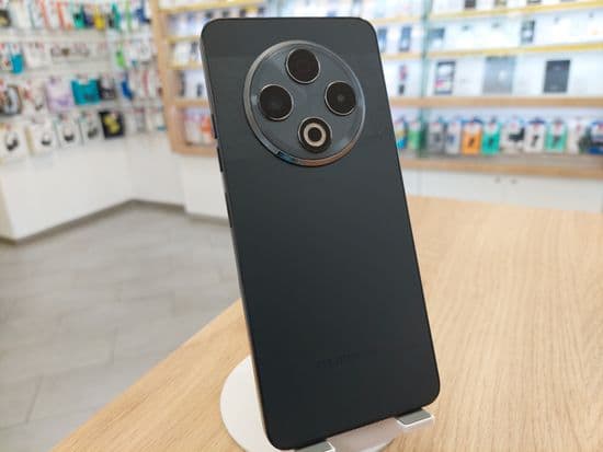 Фото 4: Tecno Spark 30 8/256GB по адресу г. Верхотурье, ул. Карла Маркса, 3а